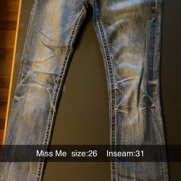 Miss Me jeans - Picture 2 of 3